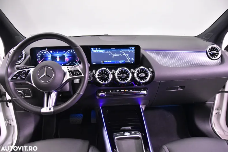 Mercedes-Benz GLA din 2024 cu 13.767 km - oferta MER176110 - foto 9