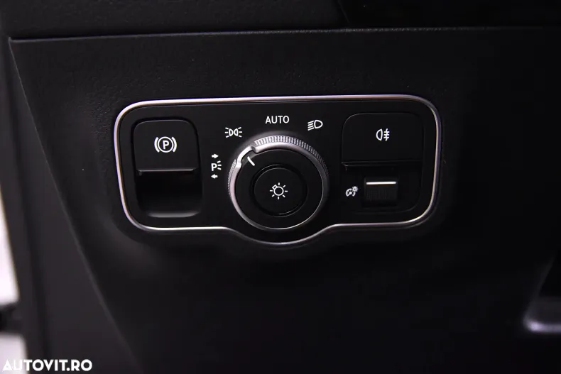 Mercedes-Benz GLA din 2024 cu 13.767 km - oferta MER176110 - foto 14