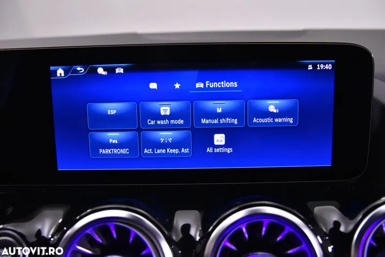 Mercedes-Benz GLA din 2024 cu 13.767 km - oferta MER176110 - foto 20