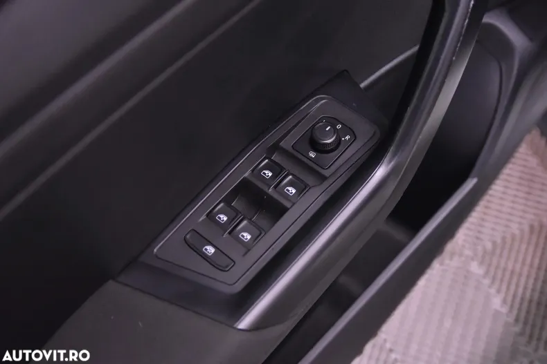 Volkswagen T-Roc din 2020 cu 140.796 km - oferta VOL176113 - foto 13