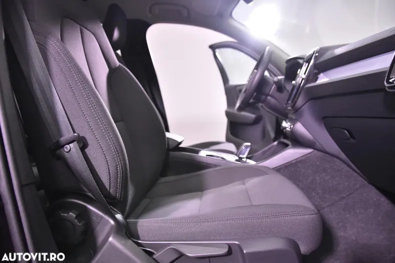 Volvo XC40 din 2020 cu 142.593 km - oferta VOL176116 - foto 11
