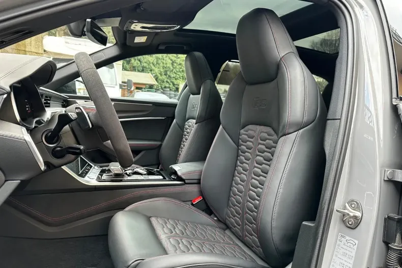 Audi RS6 din 2023 cu 16.259 km - oferta AUD176124 - foto 9