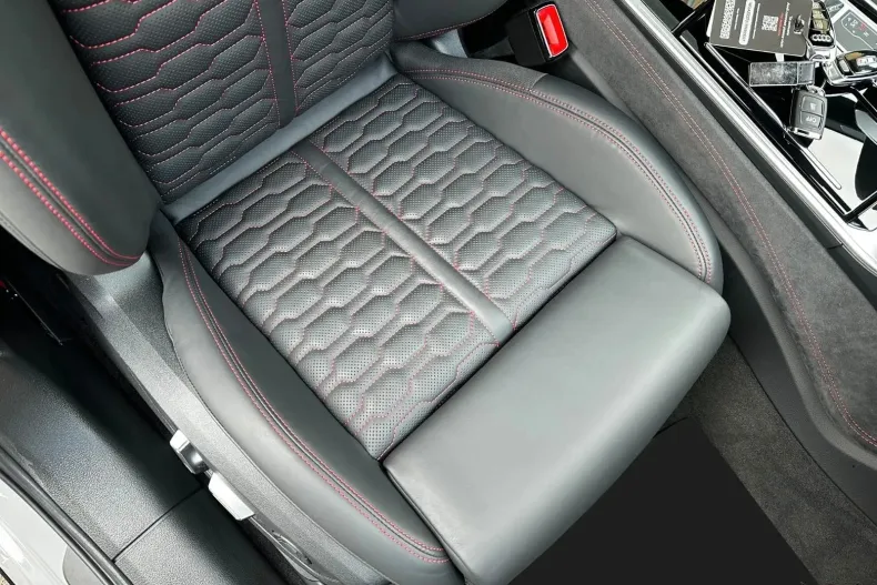 Audi RS6 din 2023 cu 16.259 km - oferta AUD176124 - foto 20