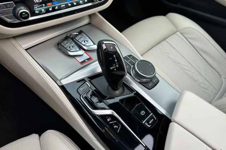 BMW Seria 5 din 2022 cu 91.000 km - oferta BMW176128 - foto 21