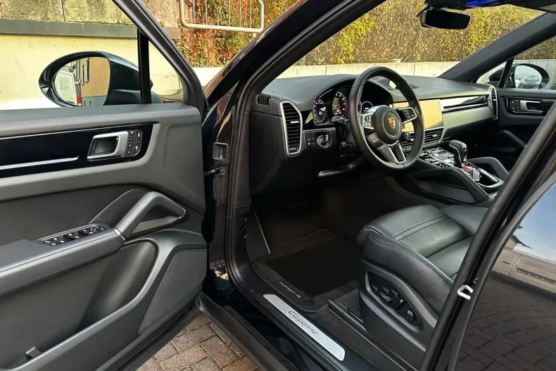 Porsche Cayenne din 2021 cu 81.000 km - oferta POR176129 - foto 9