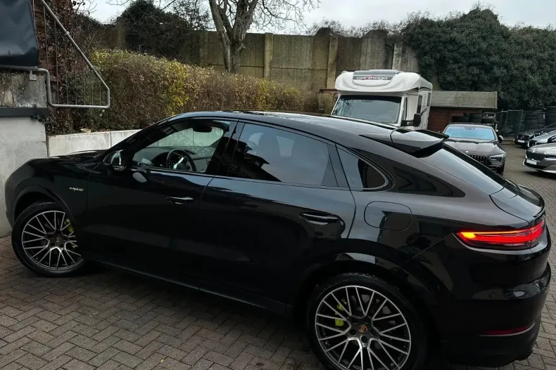 Porsche Cayenne din 2021 cu 81.000 km - oferta POR176129 - foto 32