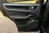 Porsche Cayenne din 2021 cu 81.000 km - oferta POR176129 - foto 36