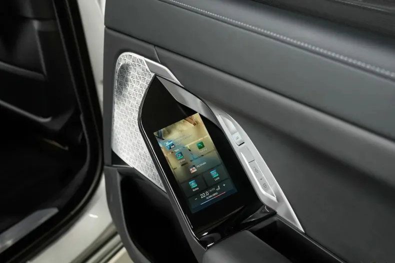 BMW Seria 7 din 2024 cu 19.980 km - oferta BMW176141 - foto 25