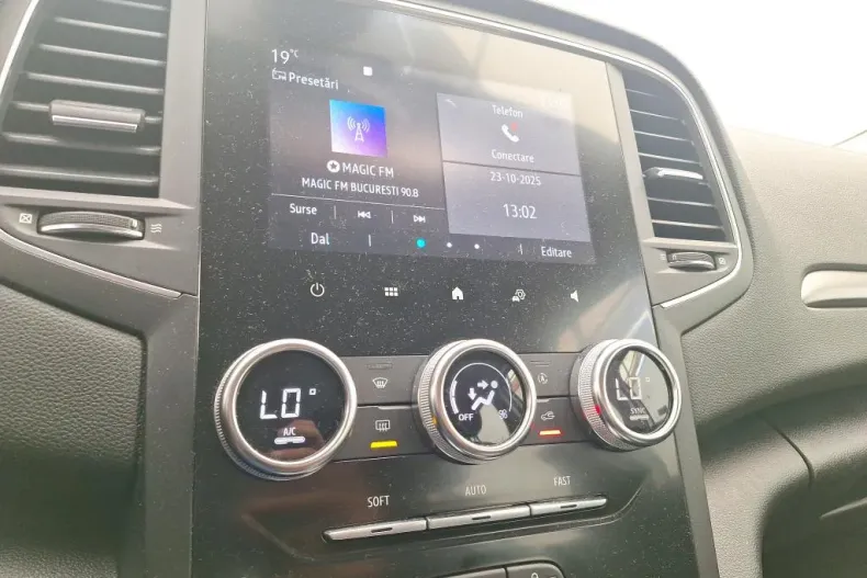 Renault Megane din 2022 cu 71.496 km - oferta REN176149 - foto 6