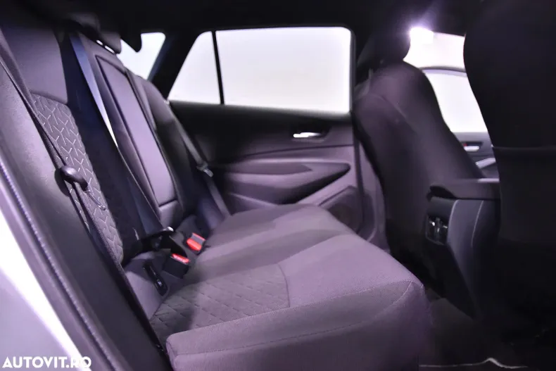 Toyota Corolla din 2021 cu 54.407 km - oferta TOY176150 - foto 12