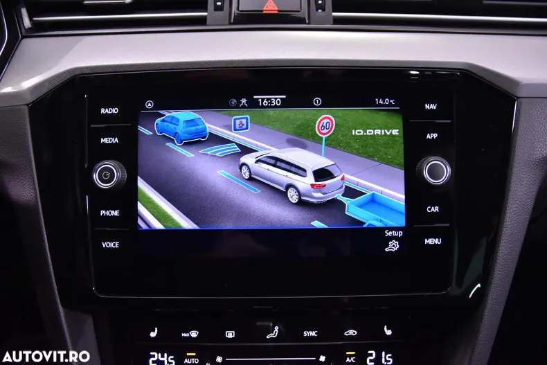 Volkswagen Passat din 2021 cu 113.661 km - oferta VOL176152 - foto 22