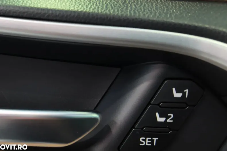 Toyota RAV4 din 2025 cu 800 km - oferta TOY176157 - foto 11