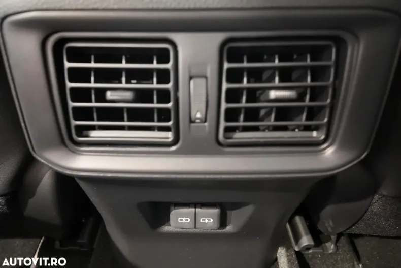 Toyota RAV4 din 2025 cu 800 km - oferta TOY176157 - foto 15