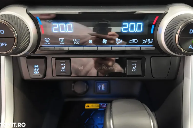 Toyota RAV4 din 2025 cu 800 km - oferta TOY176157 - foto 20