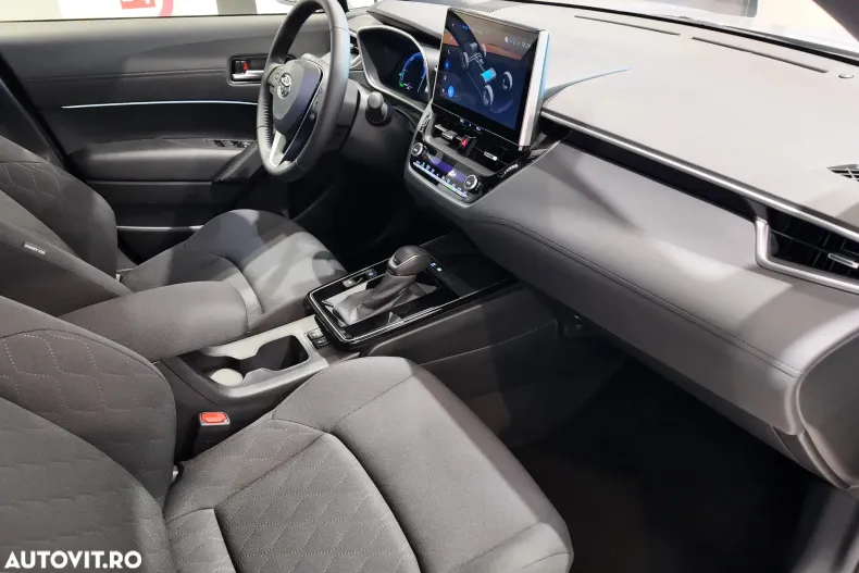 Toyota Corolla Cross din 2025 cu 800 km - oferta TOY176159 - foto 13