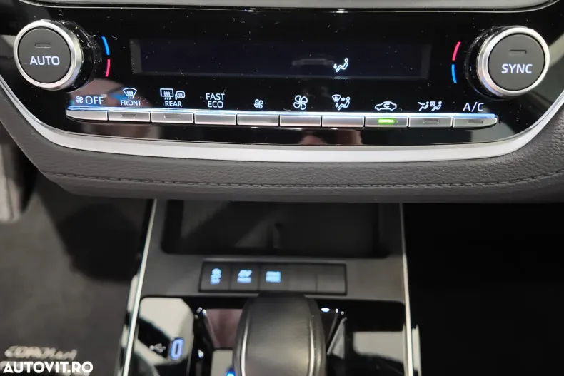 Toyota Corolla Cross din 2025 cu 800 km - oferta TOY176159 - foto 18