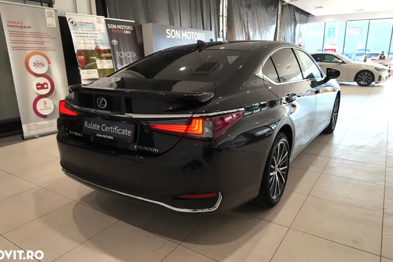 Lexus Seria ES din 2022 cu 110.800 km - oferta LEX176160 - foto 6