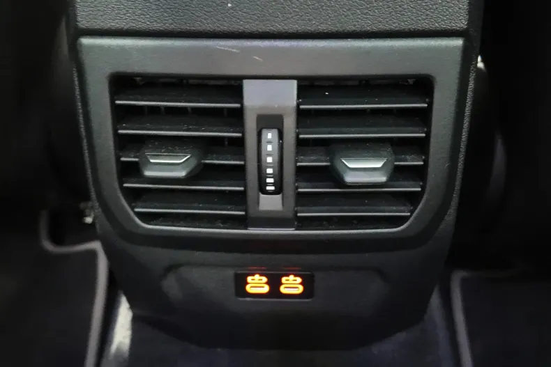 BMW Seria 2 din 2023 cu 79.600 km - oferta BMW176162 - foto 34