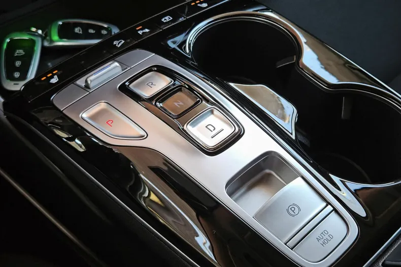 Hyundai TUCSON din 2023 cu 141.300 km - oferta HYU176171 - foto 38