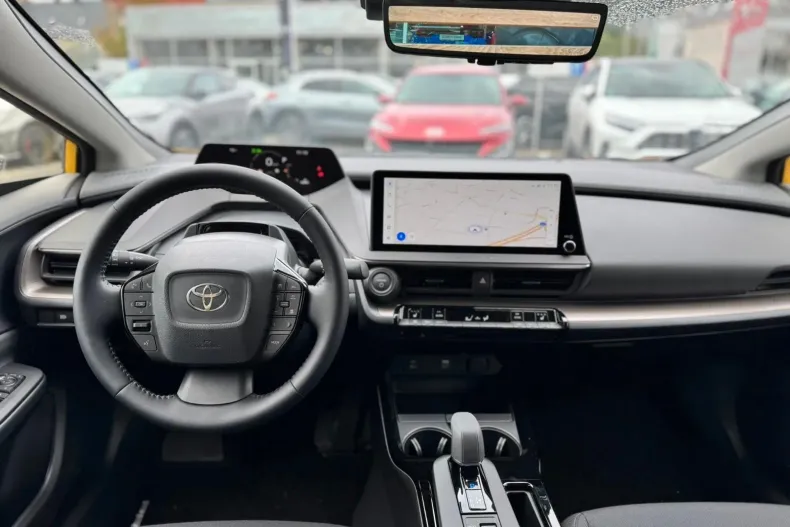 Toyota Prius din 2023 cu 28.500 km - oferta TOY176183 - foto 2