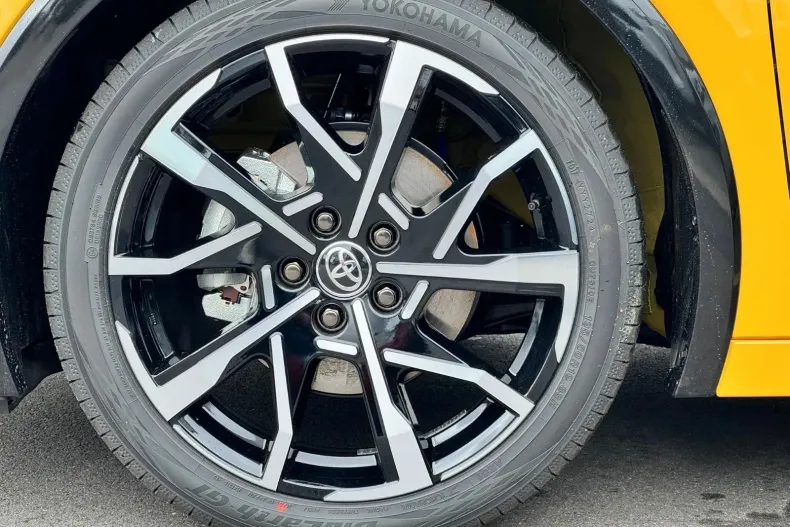 Toyota Prius din 2023 cu 28.500 km - oferta TOY176183 - foto 9