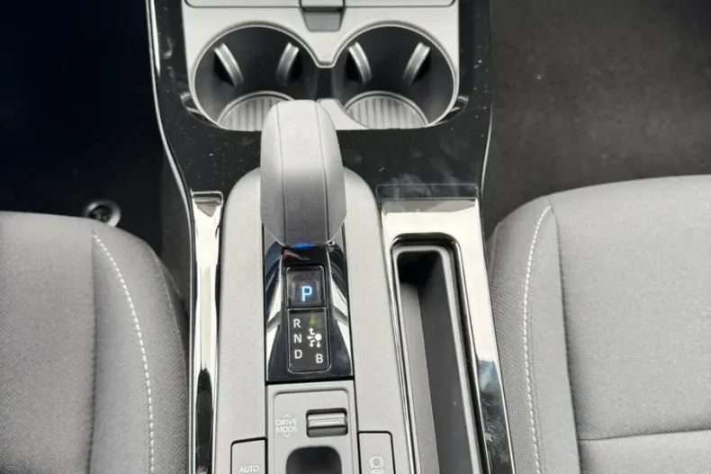 Toyota Prius din 2023 cu 28.500 km - oferta TOY176183 - foto 16