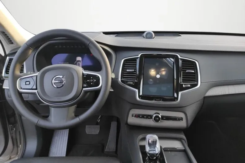 Volvo XC90 din 2024 cu 1 km - oferta VOL176191 - foto 14