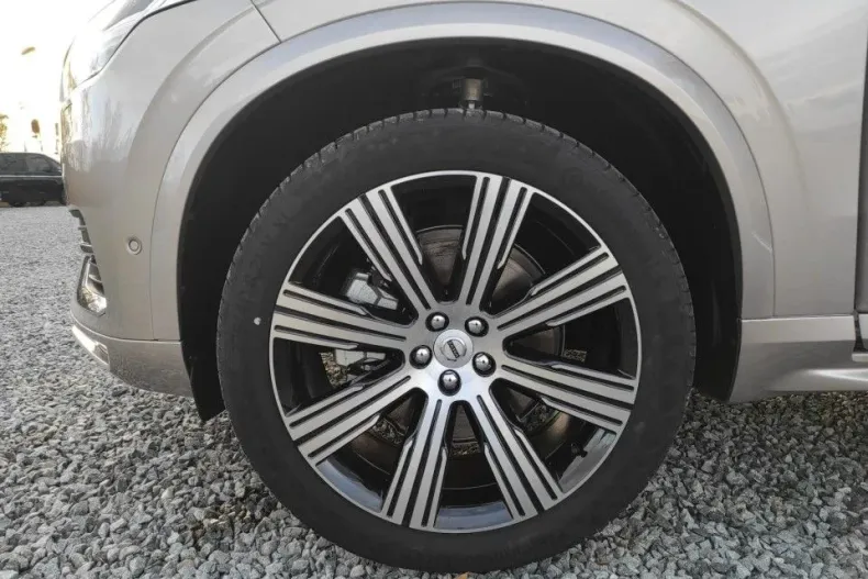 Volvo XC90 din 2024 cu 1 km - oferta VOL176191 - foto 19