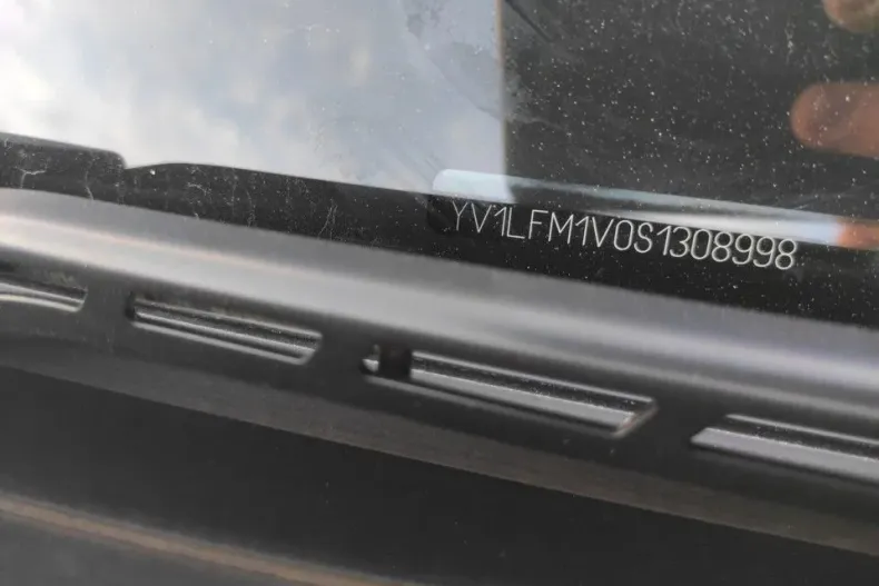 Volvo XC90 din 2024 cu 1 km - oferta VOL176191 - foto 22