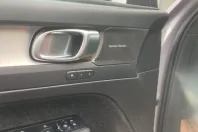 Volvo XC40 din 2025 cu 1 km - oferta VOL176192 - foto 16