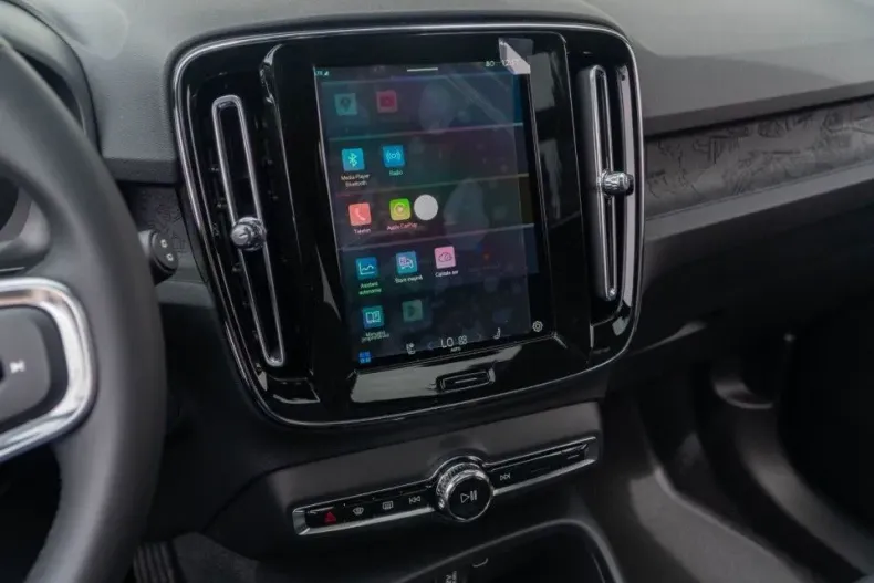 Volvo XC40 din 2024 cu 8.300 km - oferta VOL176193 - foto 12