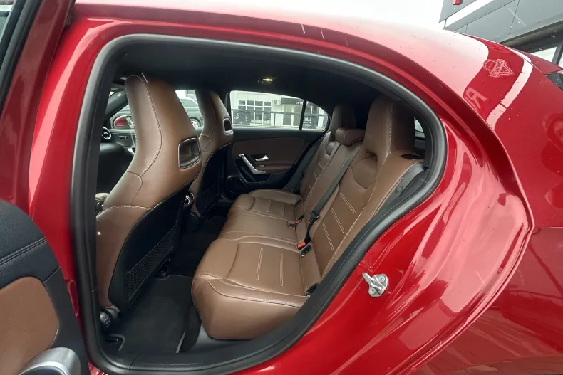 Mercedes-Benz A 180 din 2020 cu 149.300 km - oferta MER176194 - foto 18