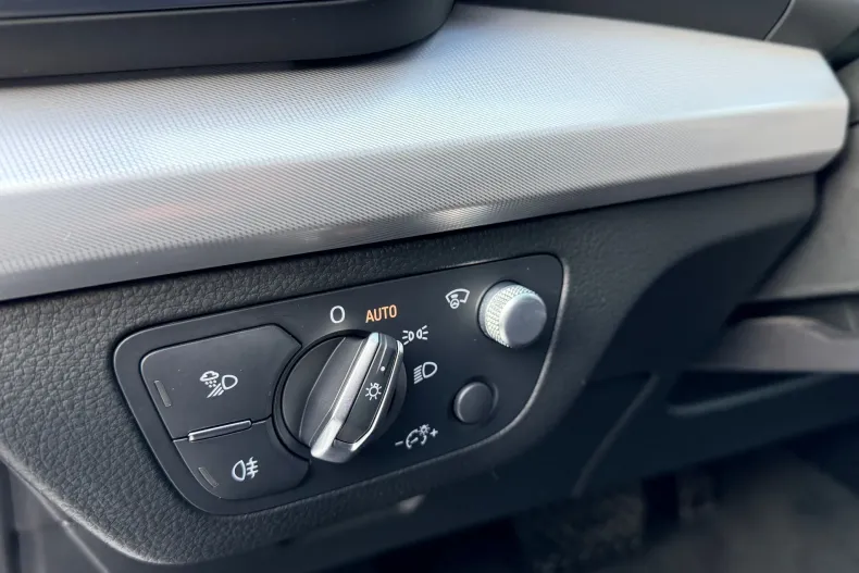 Audi Q5 din 2021 cu 150.000 km - oferta AUD176200 - foto 19