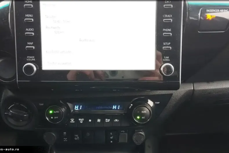 Toyota Hilux din 2021 cu 90.323 km - oferta TOY176202 - foto 12