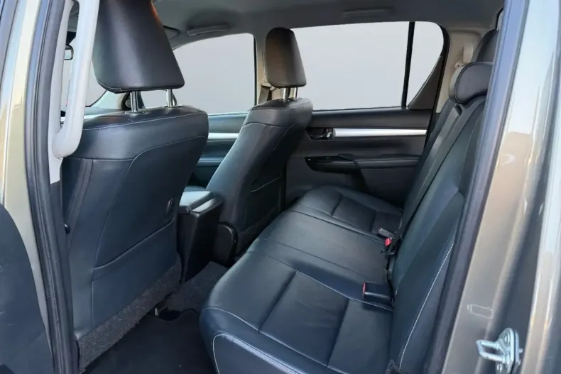 Toyota Hilux din 2021 cu 92.449 km - oferta TOY176203 - foto 15