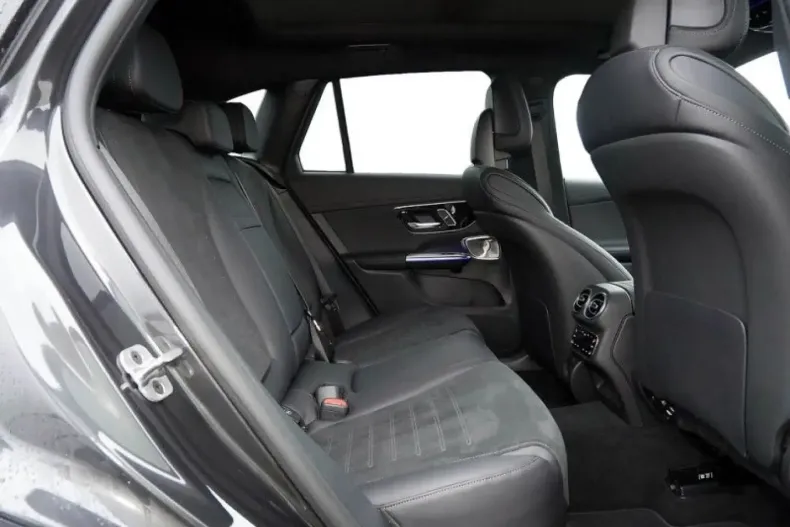 Mercedes-Benz GLC 400 din 2024 cu 12.060 km - oferta MER176204 - foto 6