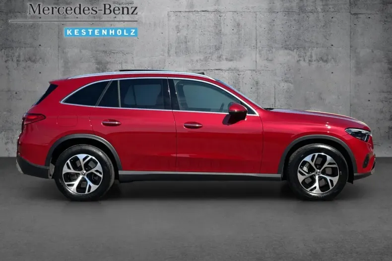 Mercedes-Benz GLC 300 din 2024 cu 29.980 km - oferta MER176205 - foto 3