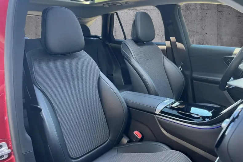 Mercedes-Benz GLC 300 din 2024 cu 29.980 km - oferta MER176205 - foto 12