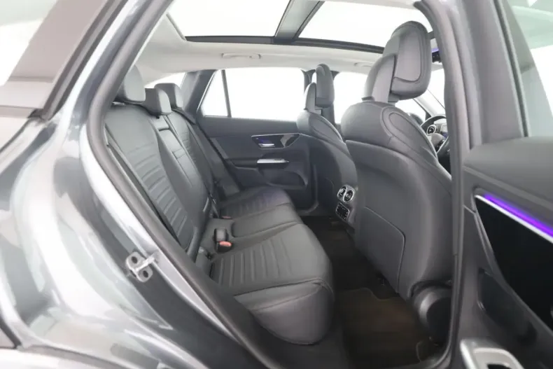 Mercedes-Benz GLC 300 din 2023 cu 61.800 km - oferta MER176207 - foto 13