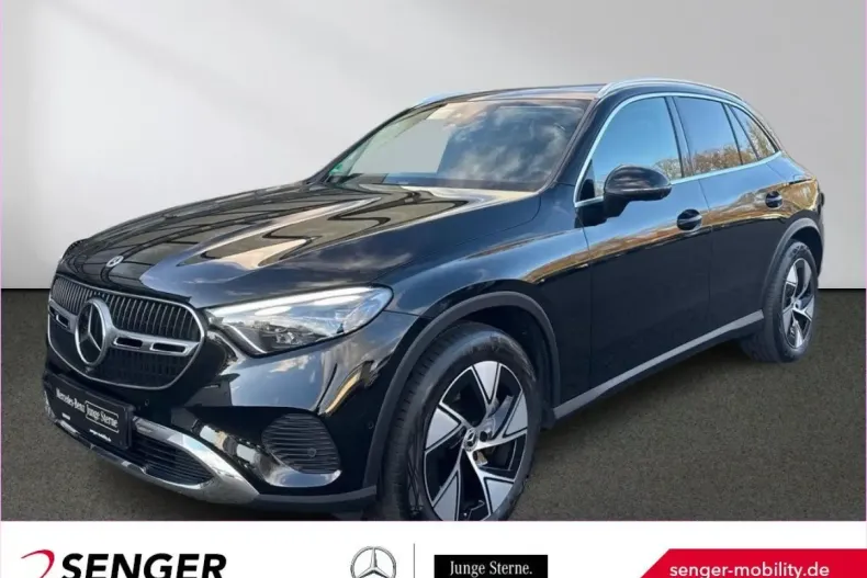 Mercedes-Benz GLC 300 din 2023 cu 41.385 km - oferta MER176209 - foto 1
