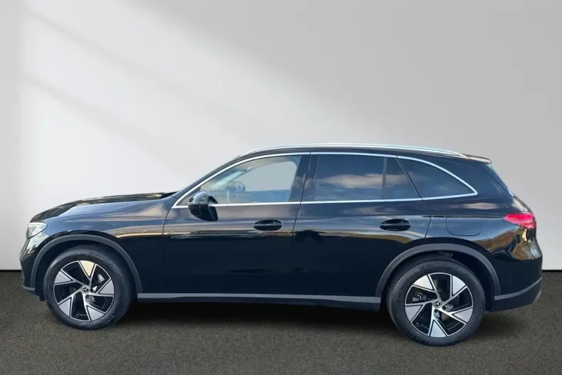 Mercedes-Benz GLC 300 din 2023 cu 41.385 km - oferta MER176209 - foto 2