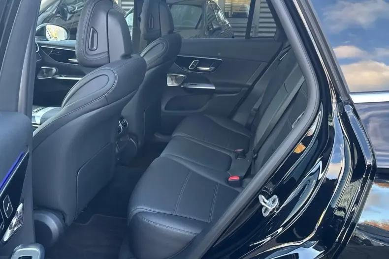 Mercedes-Benz GLC 300 din 2023 cu 41.385 km - oferta MER176209 - foto 11