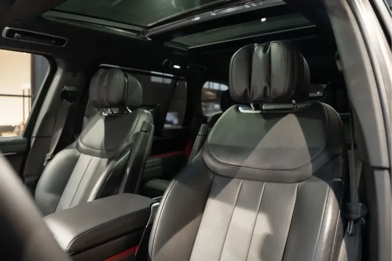 Land Rover Range Rover din 2023 cu 28.014 km - oferta LAN176211 - foto 9