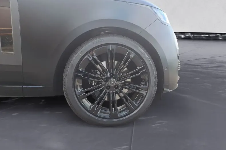 Land Rover Range Rover din 2025 cu 7.500 km - oferta LAN176212 - foto 9