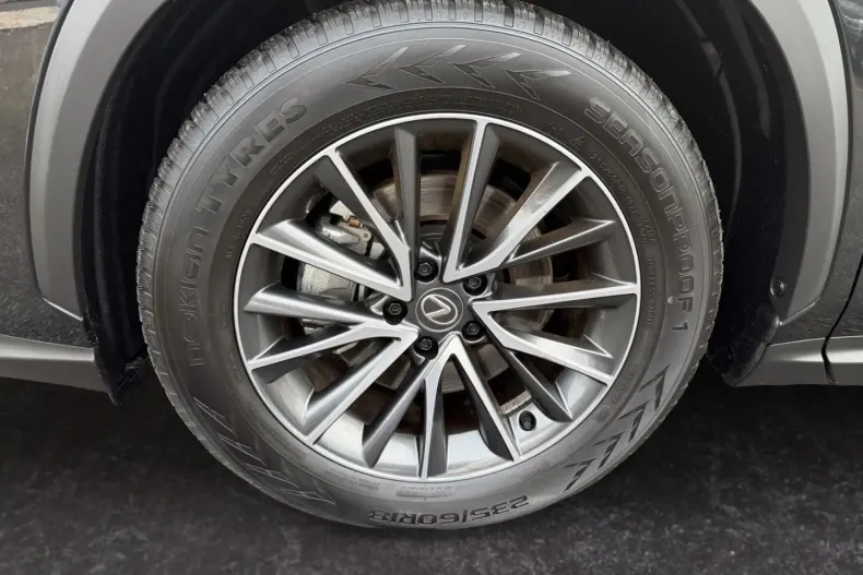 Lexus NX 350h din 2024 cu 19.030 km - oferta LEX176213 - foto 22