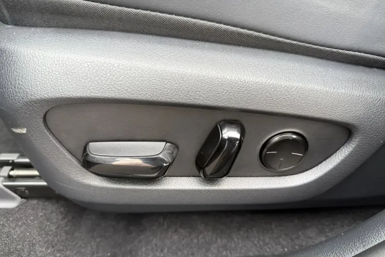 Lexus NX 350h din 2024 cu 19.030 km - oferta LEX176213 - foto 27