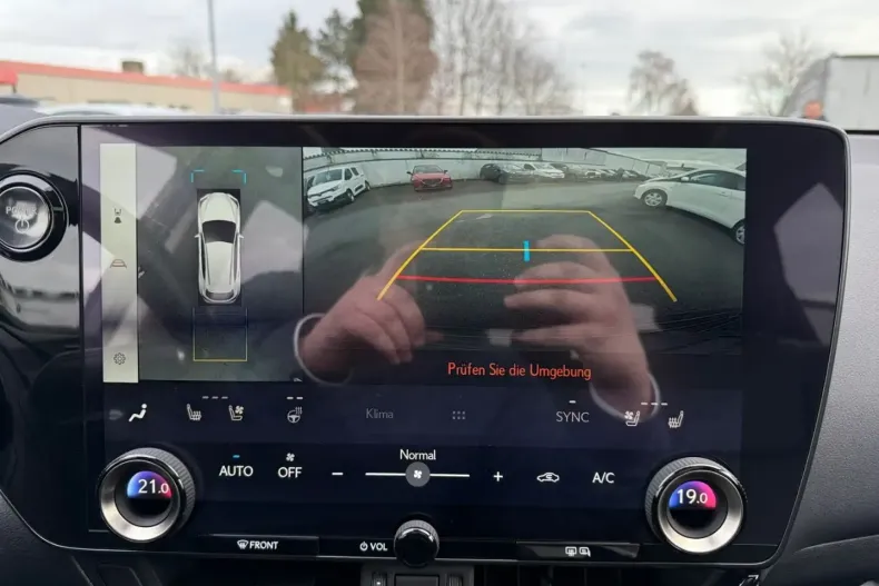 Lexus NX 350h din 2024 cu 19.030 km - oferta LEX176213 - foto 31