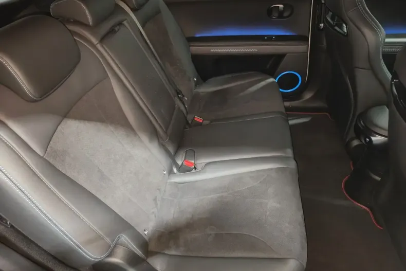 Hyundai IONIQ 5 din 2024 cu 19.990 km - oferta HYU176221 - foto 5