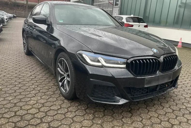 BMW 530 din 2022 cu 95.000 km - oferta BMW176225 - foto 1