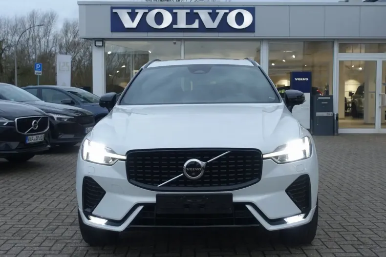 Volvo XC60 din 2022 cu 73.900 km - oferta VOL176226 - foto 6